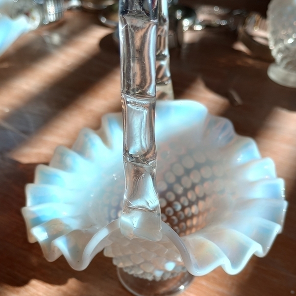 FENTON White Opalescent Basket - Picture 1 of 3